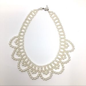 Stunning Pearls Chocker